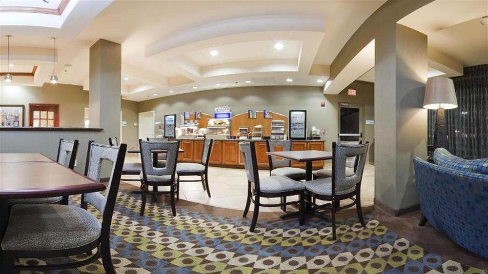 Holiday Inn Express & Suites Searcy By Ihg Buitenkant foto