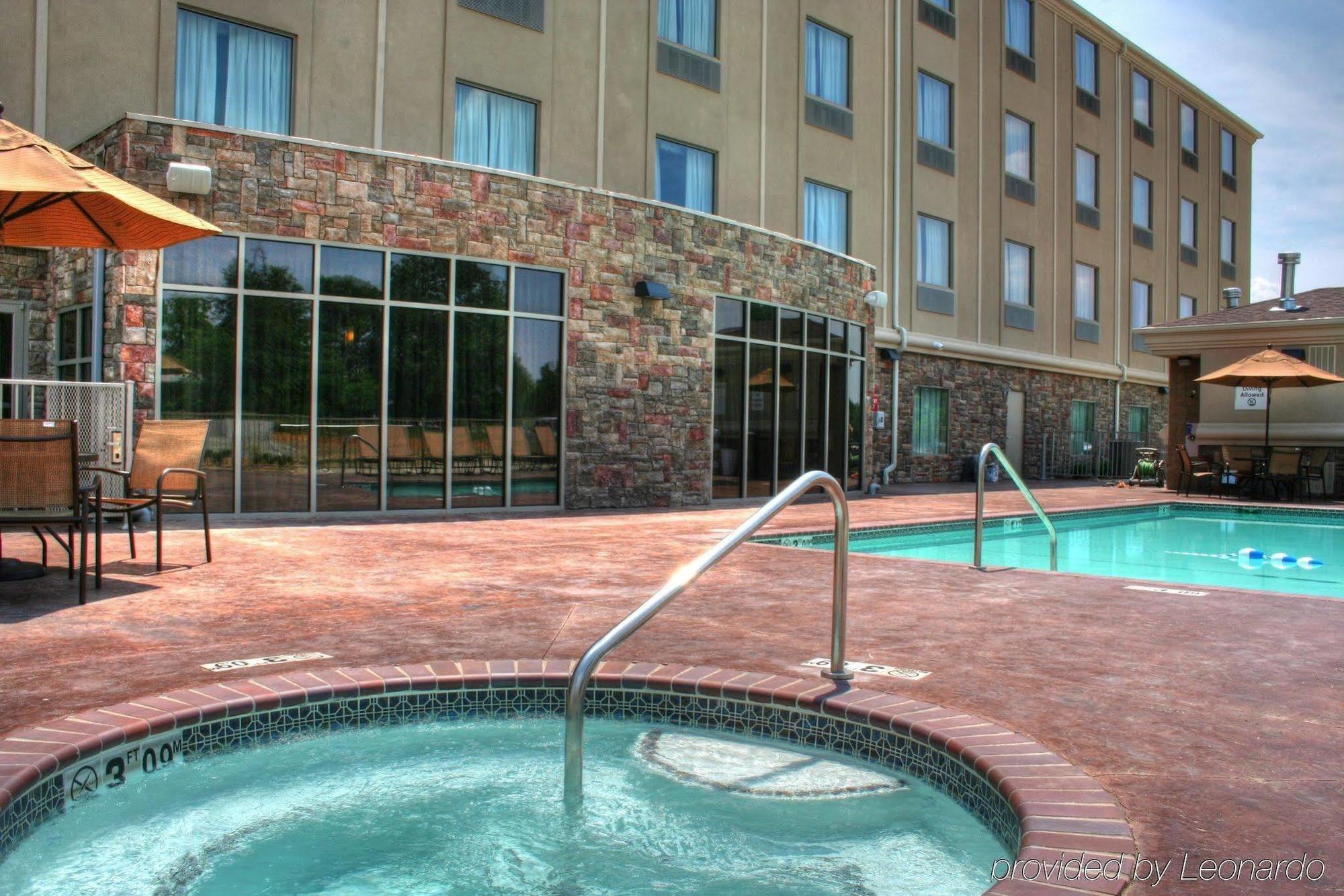 Holiday Inn Express & Suites Searcy By Ihg Buitenkant foto